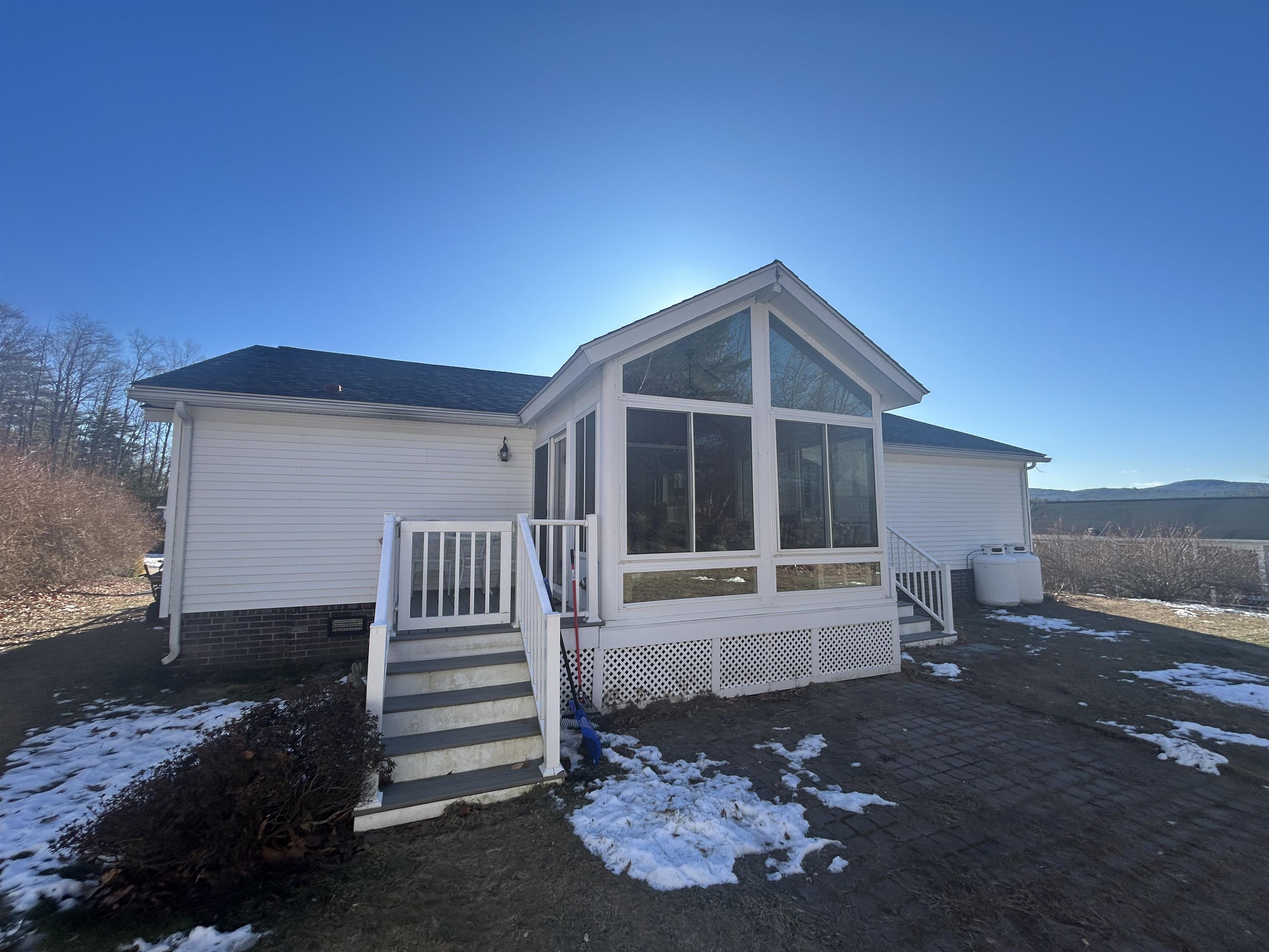 Homes for sale in Farmington, NH | 18 Ivy Ln, Farmington, NH 03835 | MLS# 5074790