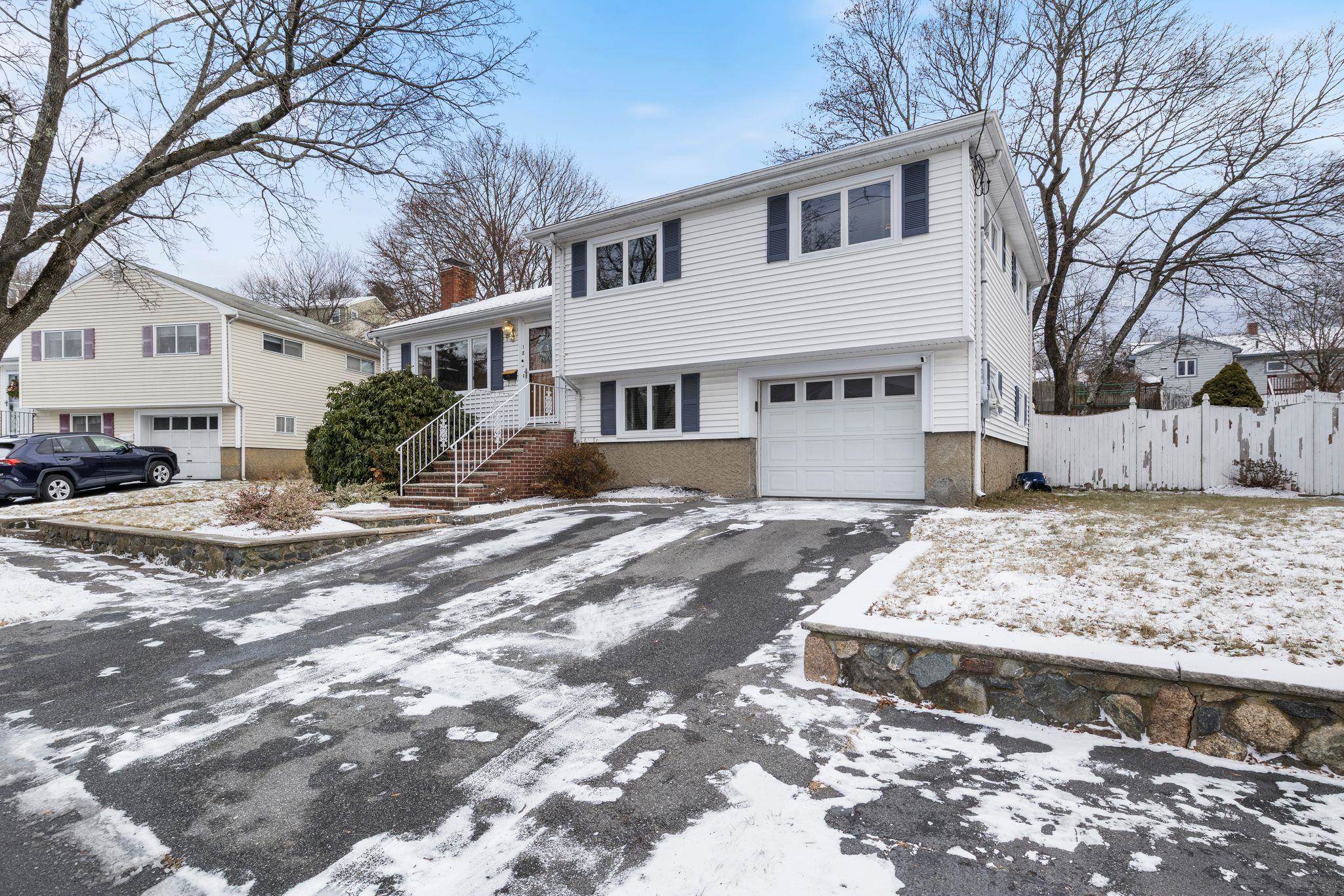 Homes for sale in Peabody, MA | 18 Kittredge St, Peabody, MA 01960 | MLS# 5074809