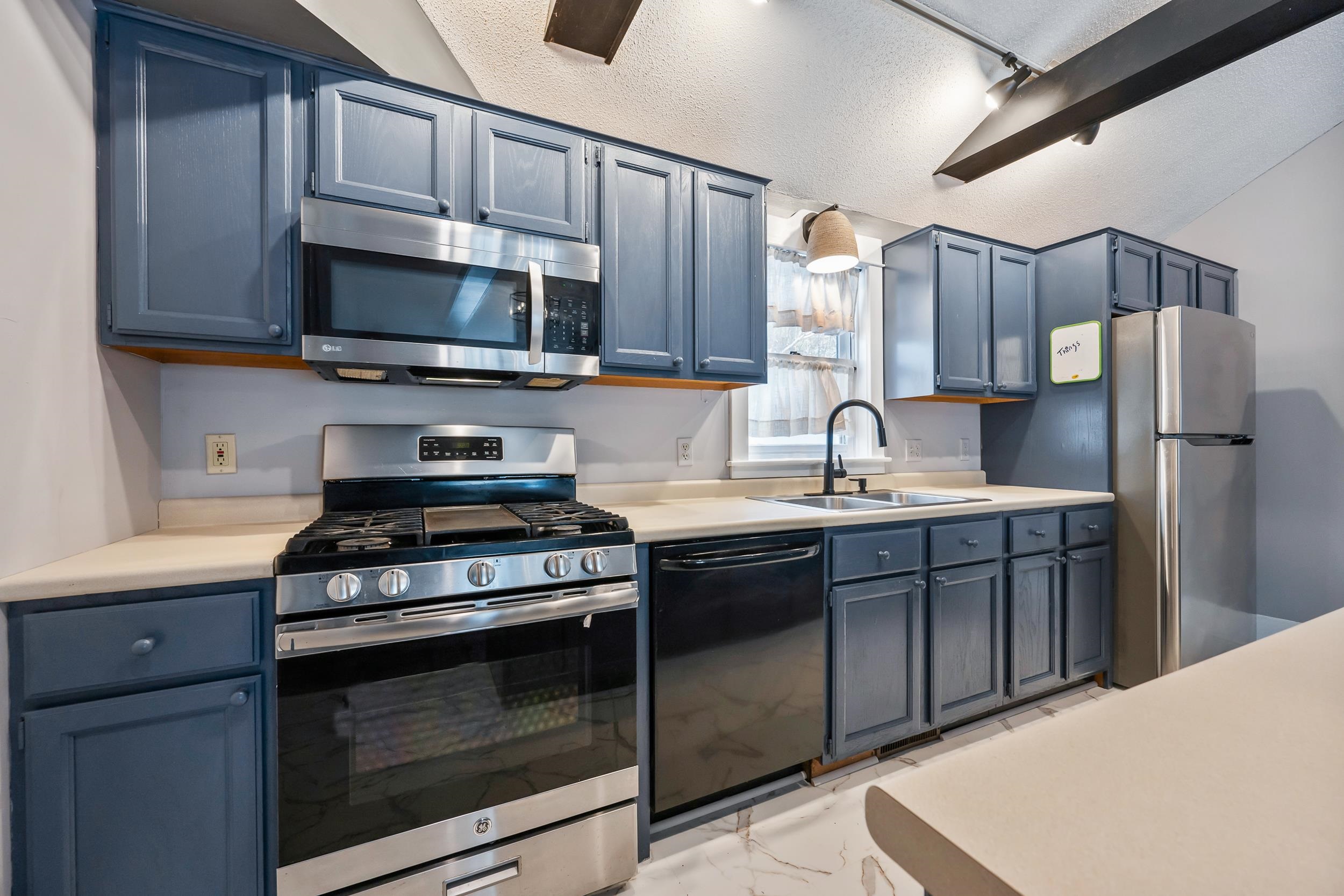 Homes for sale in Albany, NH | 8 Ross Farm Rd, Albany, NH 03818 | MLS# 5074814