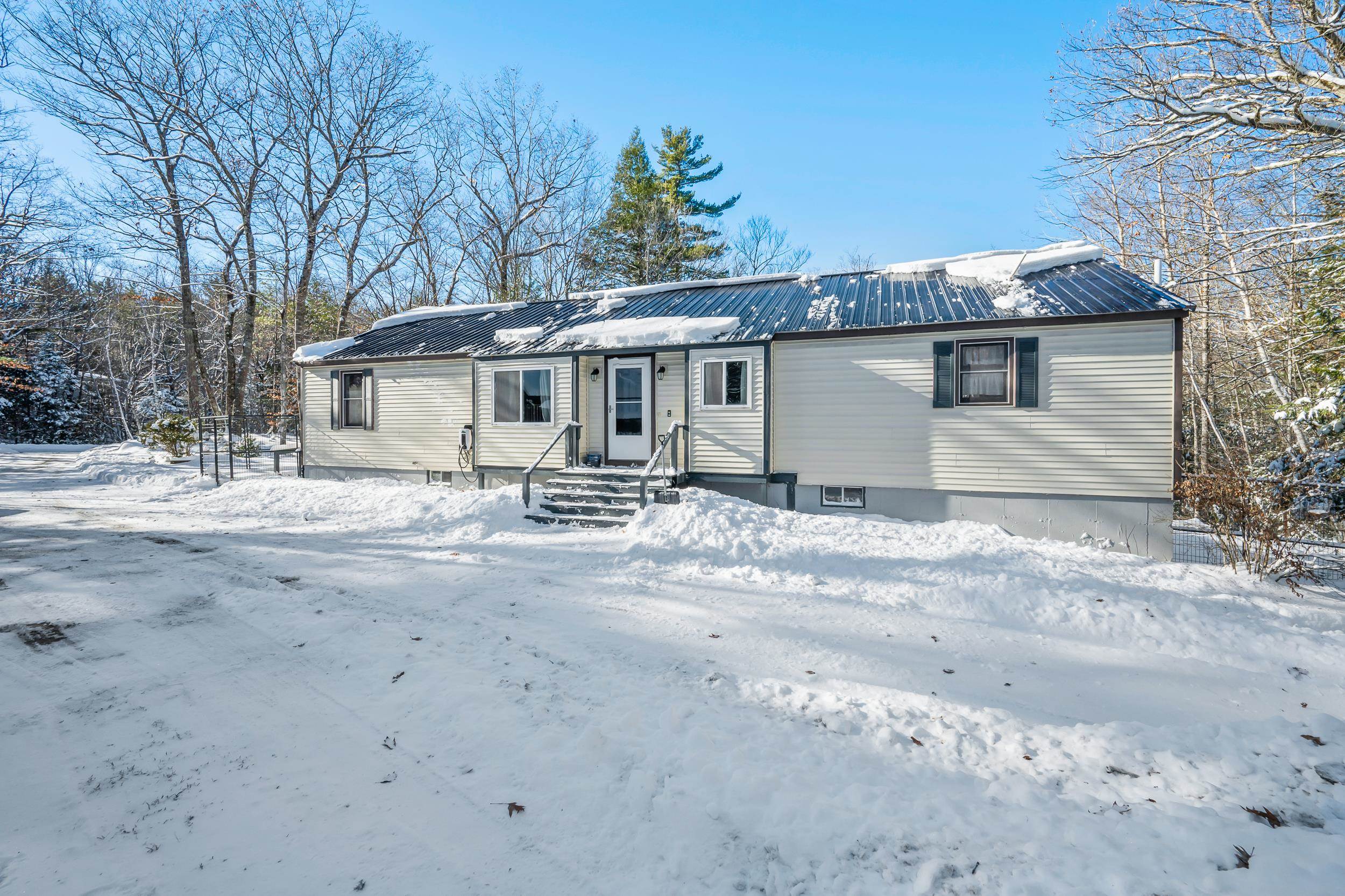 Homes for sale in Albany, NH | 8 Ross Farm Rd, Albany, NH 03818 | MLS# 5074814