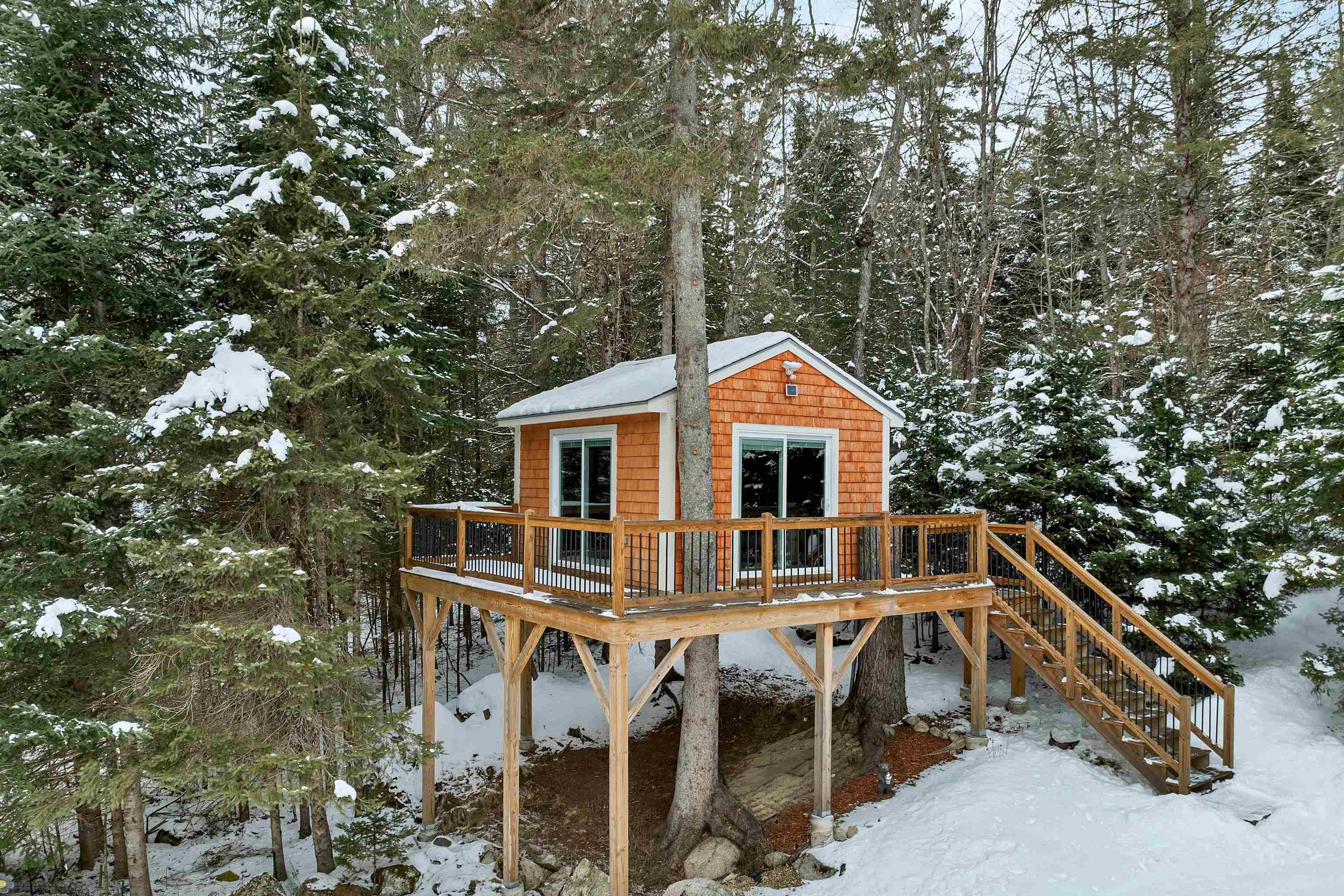 Homes for sale in Bethlehem, NH | 264 Wing Rd, Bethlehem, NH 03574 | MLS# 5074827