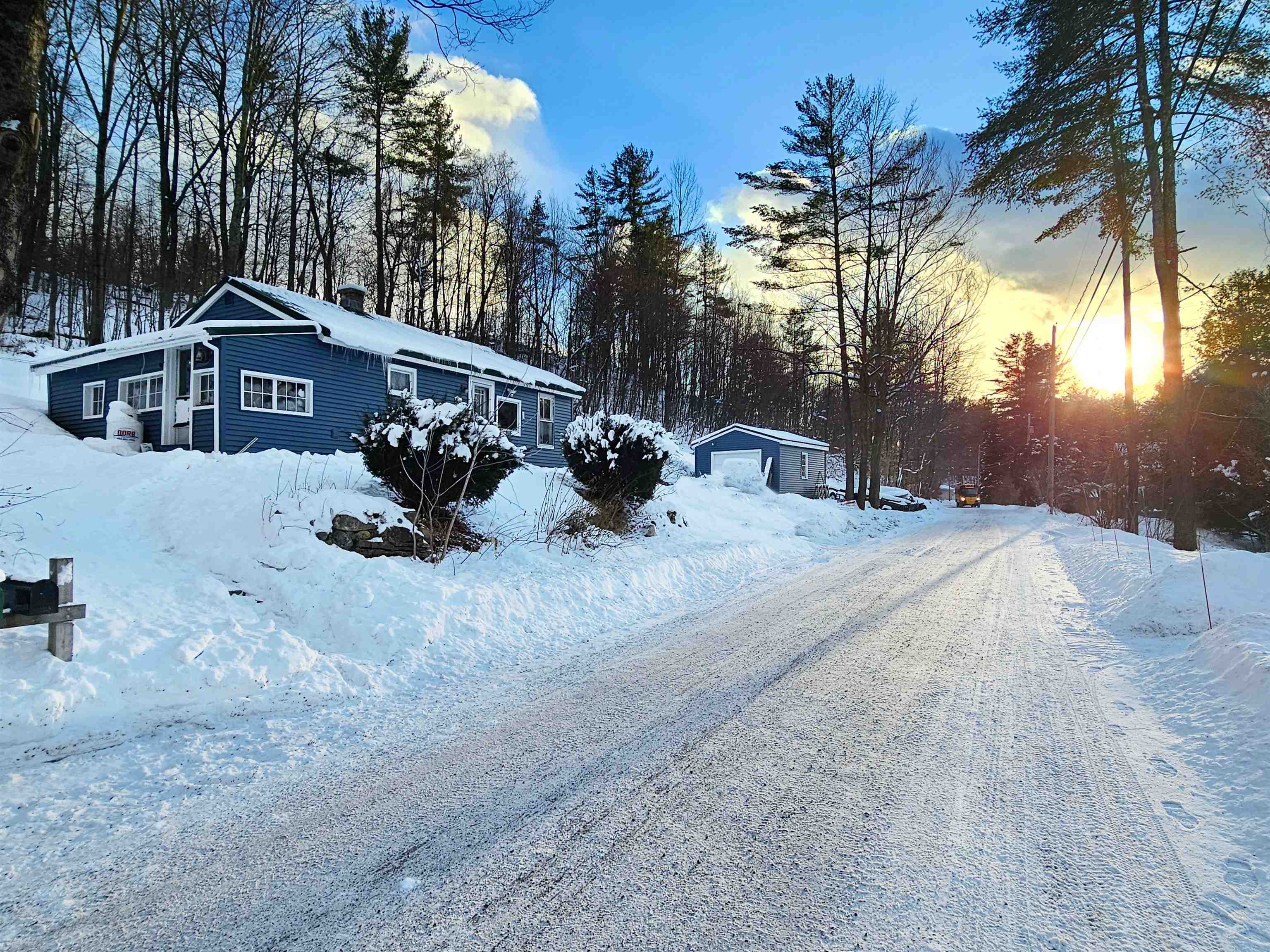 Homes for sale in Shaftsbury, VT | 818 Old Depot Rd, Shaftsbury, VT 05262 | MLS# 5074845