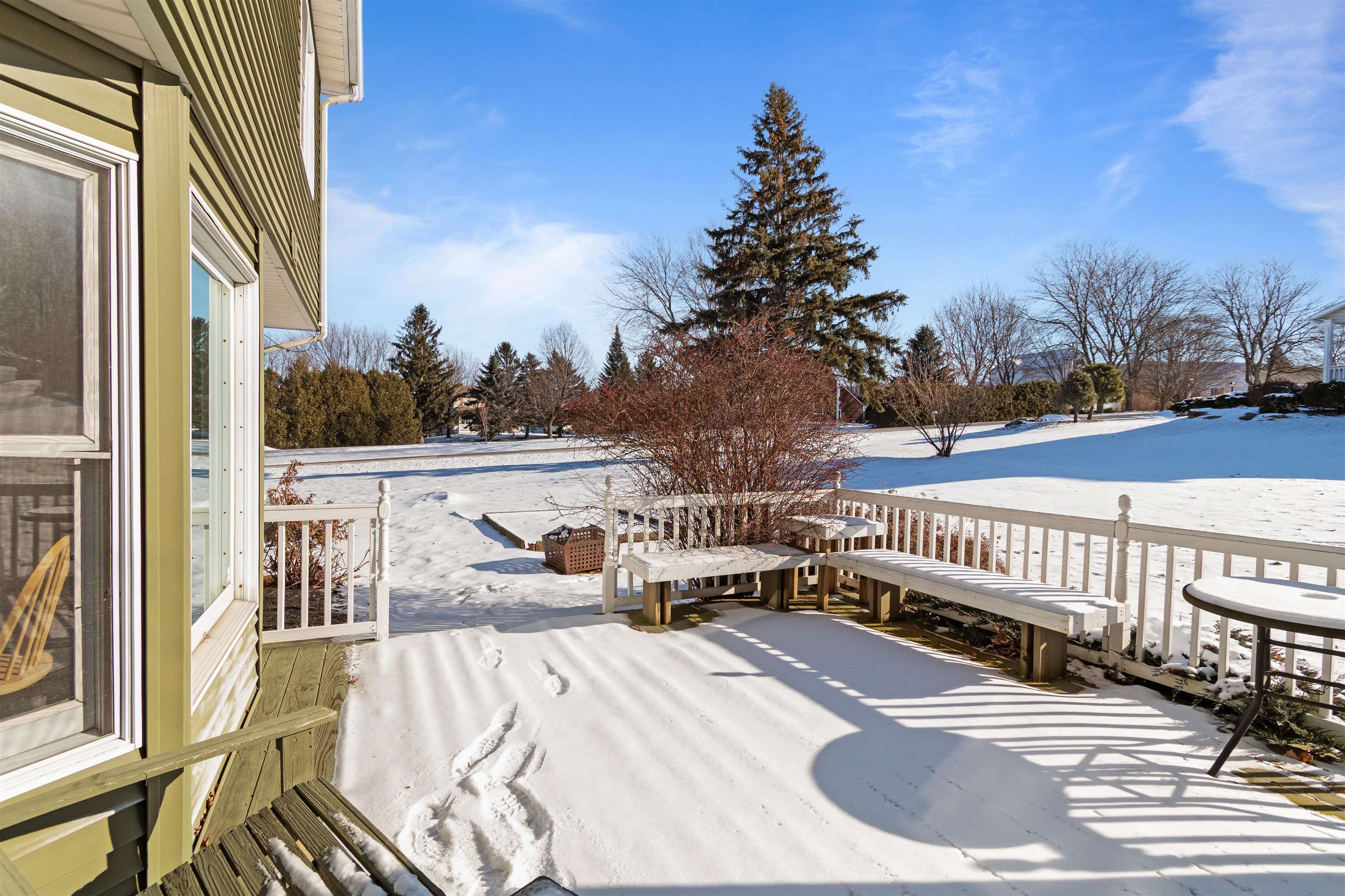 Homes for sale in St. Albans Town, VT | 7 Bay View Dr, St. Albans Town, VT 05478 | MLS# 5074846