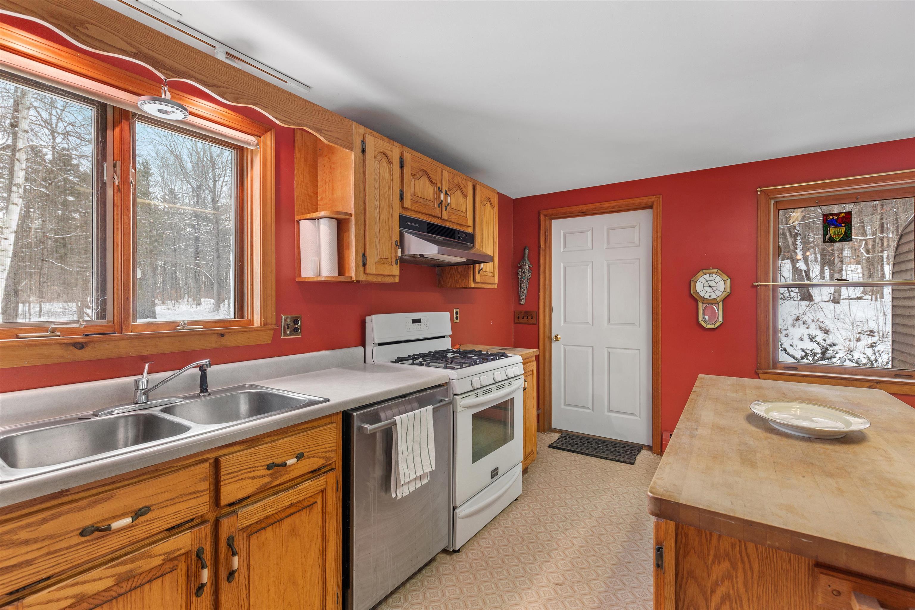 Homes for sale in Weathersfield, VT | 151 Morningside Dr, Weathersfield, VT 05156 | MLS# 5075023